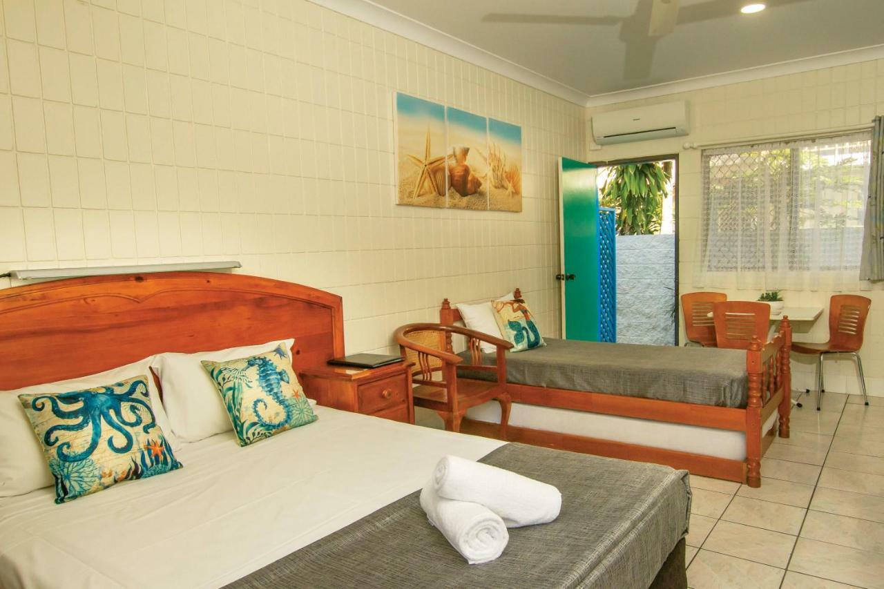 Tropical Palms Resort & 4Wd Hire Picnic Bay Exteriér fotografie