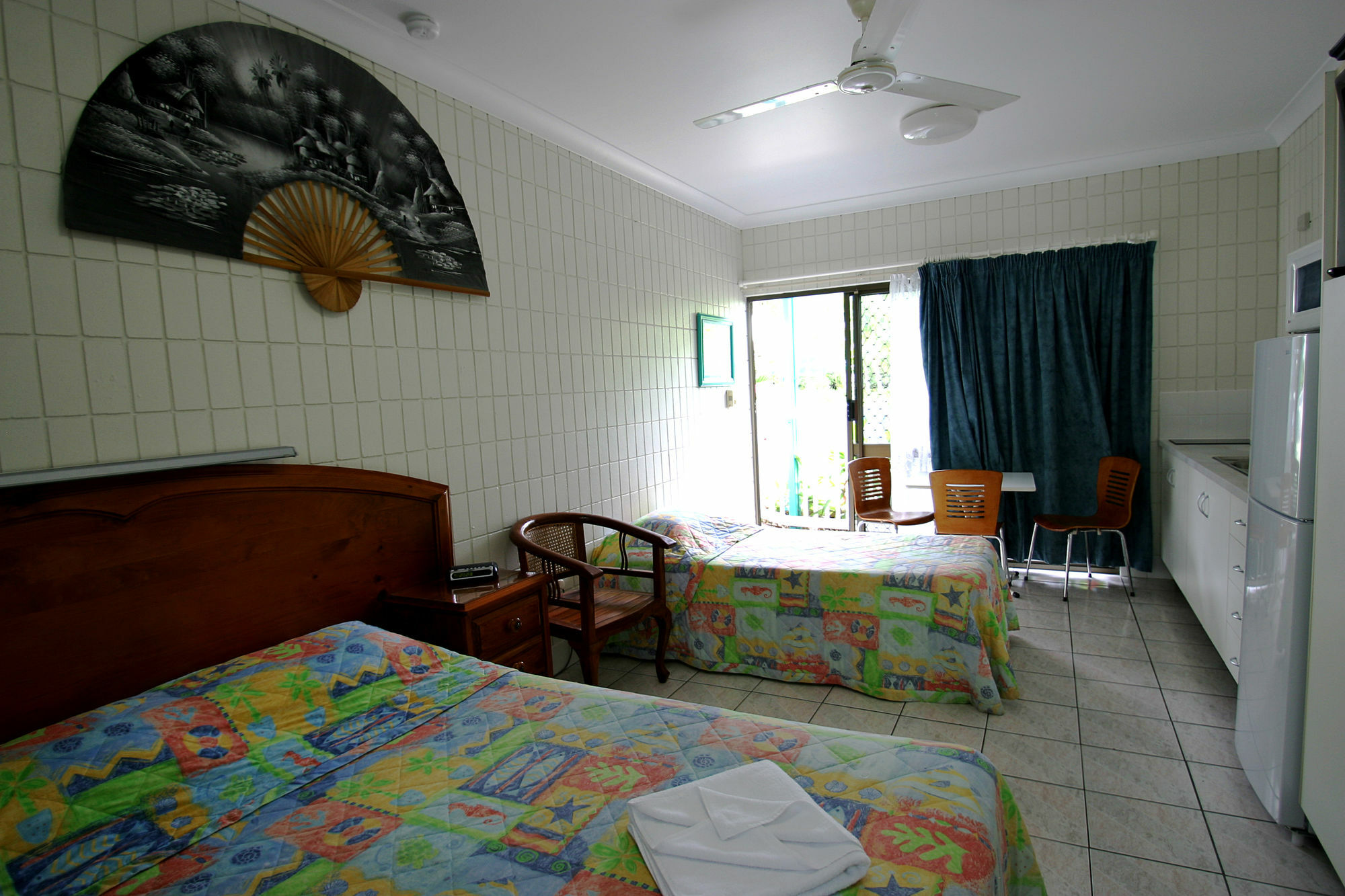 Tropical Palms Resort & 4Wd Hire Picnic Bay Exteriér fotografie